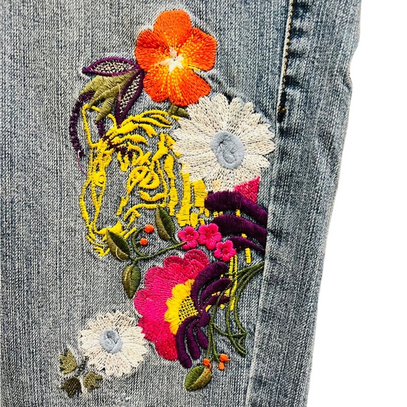 Vintage 80s Request Jeans Size 29 Floral Embroidered 98% Cotton 2% Spandex - Picture 6 of 15